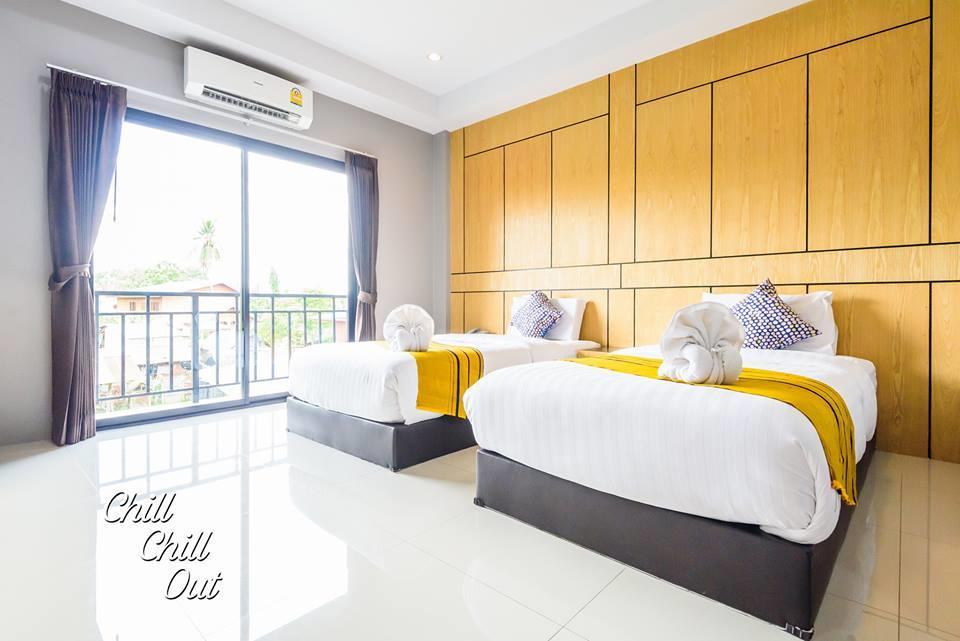 Hobby Hotel Уттарадит Экстерьер фото